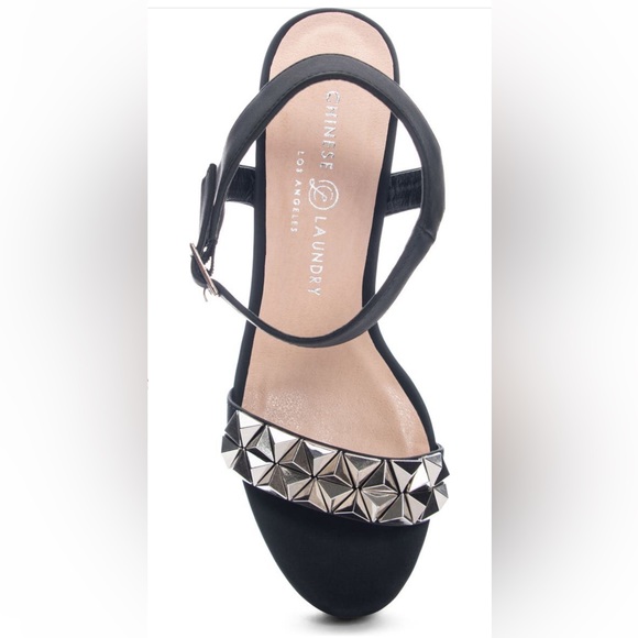 NWT Chinese Laundry Arnette Studded Platform
Sandal - Picture 5 of 12